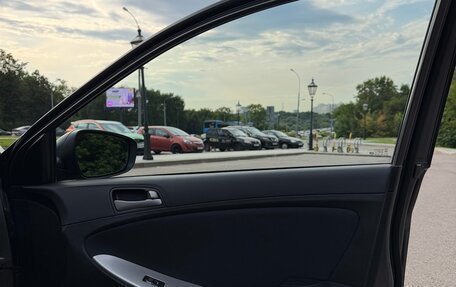 Hyundai Solaris II рестайлинг, 2015 год, 1 090 000 рублей, 18 фотография