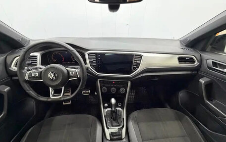 Volkswagen T-Roc I, 2022 год, 1 900 000 рублей, 7 фотография