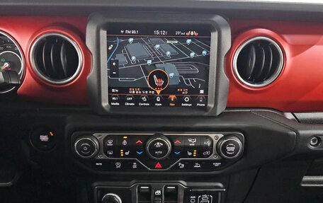 Jeep Gladiator, 2023 год, 4 750 000 рублей, 12 фотография
