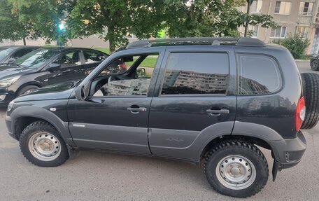 Chevrolet Niva I рестайлинг, 2013 год, 360 000 рублей, 3 фотография