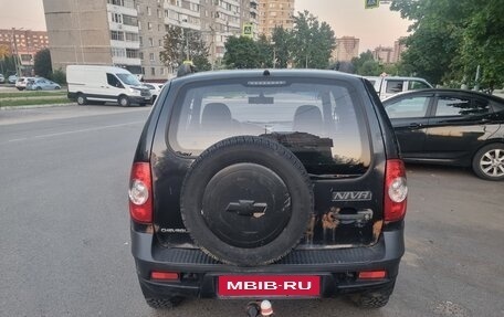 Chevrolet Niva I рестайлинг, 2013 год, 360 000 рублей, 2 фотография