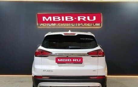 Geely Atlas, 2022 год, 2 110 000 рублей, 5 фотография