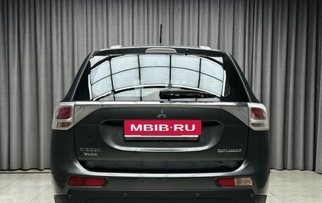 Mitsubishi Outlander III рестайлинг 3, 2013 год, 1 649 000 рублей, 5 фотография