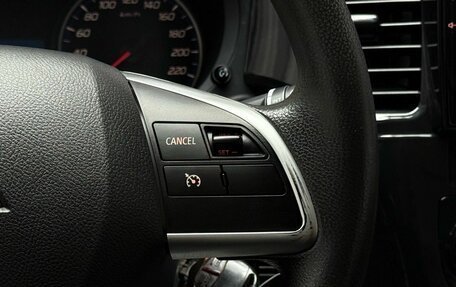 Mitsubishi Outlander III рестайлинг 3, 2013 год, 1 649 000 рублей, 22 фотография