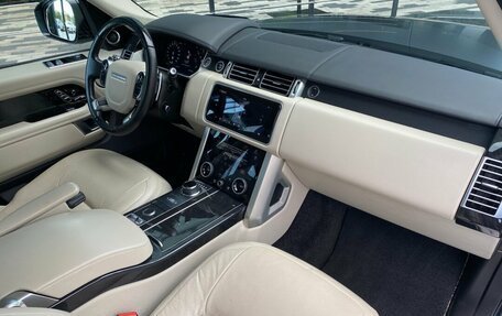 Land Rover Range Rover IV рестайлинг, 2019 год, 9 100 000 рублей, 12 фотография