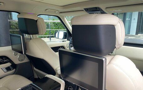 Land Rover Range Rover IV рестайлинг, 2019 год, 9 100 000 рублей, 17 фотография