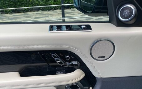 Land Rover Range Rover IV рестайлинг, 2019 год, 9 100 000 рублей, 21 фотография
