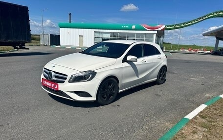 Mercedes-Benz A-Класс, 2014 год, 1 180 000 рублей, 1 фотография