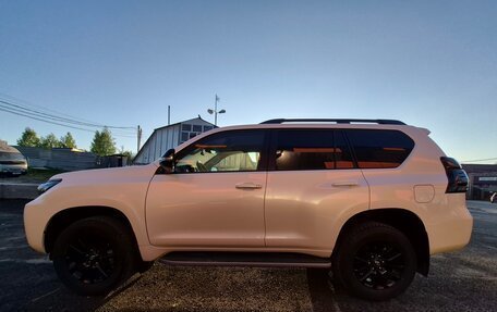 Toyota Land Cruiser Prado 150 рестайлинг 2, 2021 год, 8 150 000 рублей, 5 фотография