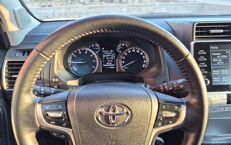 Toyota Land Cruiser Prado 150 рестайлинг 2, 2021 год, 8 150 000 рублей, 21 фотография