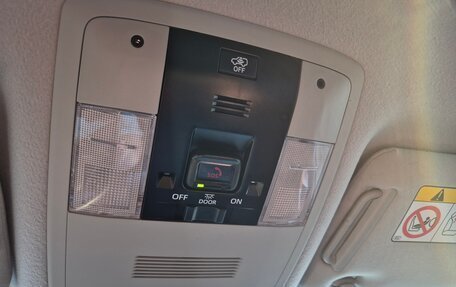Toyota Land Cruiser Prado 150 рестайлинг 2, 2021 год, 8 150 000 рублей, 24 фотография