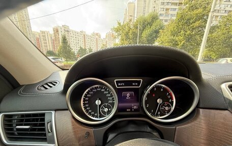 Mercedes-Benz GL-Класс, 2015 год, 4 000 000 рублей, 10 фотография