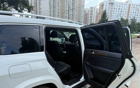 Mercedes-Benz GL-Класс, 2015 год, 4 000 000 рублей, 22 фотография
