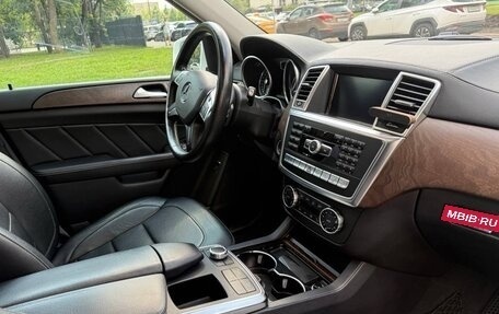 Mercedes-Benz GL-Класс, 2015 год, 4 000 000 рублей, 18 фотография
