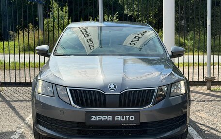 Skoda Octavia, 2017 год, 1 799 000 рублей, 2 фотография