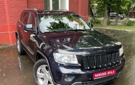 Jeep Grand Cherokee, 2011 год, 2 000 000 рублей, 1 фотография