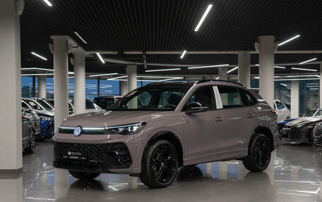 Volkswagen Tiguan, 2026 год, 4 900 000 рублей, 1 фотография