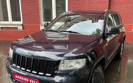 Jeep Grand Cherokee, 2011 год, 2 000 000 рублей, 3 фотография