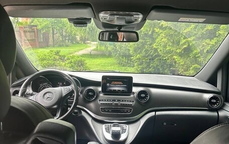 Mercedes-Benz V-Класс, 2019 год, 4 000 000 рублей, 4 фотография