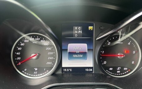 Mercedes-Benz V-Класс, 2019 год, 4 000 000 рублей, 2 фотография