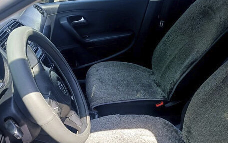 Volkswagen Polo VI (EU Market), 2011 год, 720 000 рублей, 9 фотография