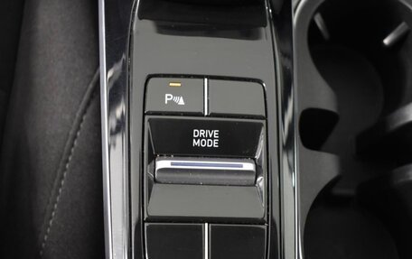 Hyundai Sonata VIII, 2020 год, 2 000 000 рублей, 24 фотография