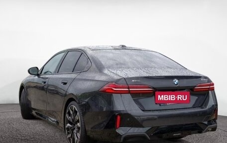 BMW 5 серия, 2025 год, 9 800 000 рублей, 4 фотография