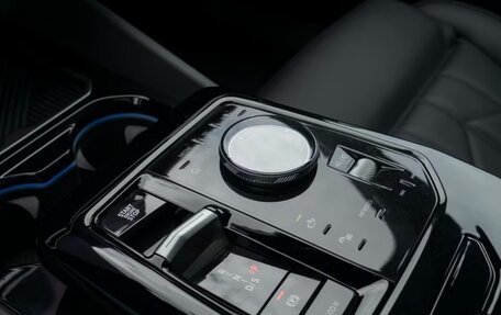 BMW 5 серия, 2025 год, 9 800 000 рублей, 14 фотография
