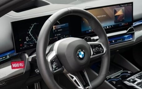 BMW 5 серия, 2025 год, 9 800 000 рублей, 10 фотография