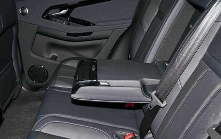 Land Rover Range Rover Evoque II, 2025 год, 5 790 000 рублей, 7 фотография