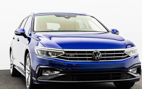 Volkswagen Passat B8 рестайлинг, 2023 год, 2 980 000 рублей, 5 фотография