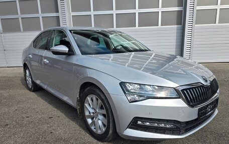Skoda Superb III рестайлинг, 2023 год, 2 650 000 рублей, 4 фотография