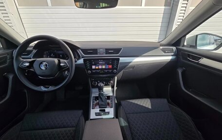 Skoda Superb III рестайлинг, 2023 год, 2 650 000 рублей, 10 фотография