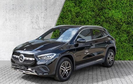 Mercedes-Benz GLA, 2023 год, 2 650 000 рублей, 2 фотография