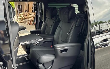 Mercedes-Benz V-Класс, 2026 год, 11 600 000 рублей, 6 фотография