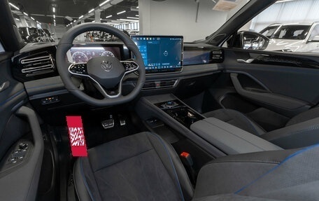 Volkswagen Tiguan, 2026 год, 4 900 000 рублей, 7 фотография
