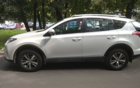 Toyota RAV4, 2017 год, 3 990 000 рублей, 1 фотография