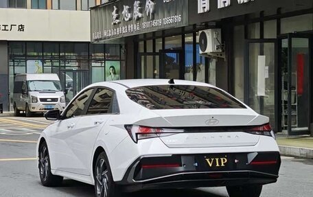 Hyundai Elantra, 2023 год, 1 449 000 рублей, 6 фотография