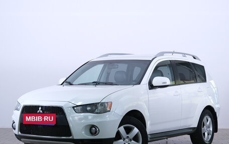Mitsubishi Outlander III рестайлинг 3, 2010 год, 1 249 000 рублей, 4 фотография