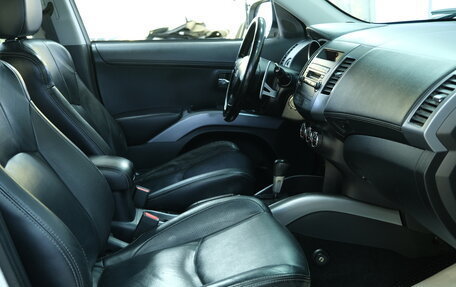 Mitsubishi Outlander III рестайлинг 3, 2010 год, 1 249 000 рублей, 21 фотография