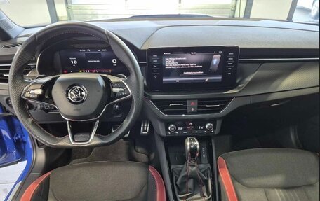Skoda Kamiq I, 2021 год, 2 352 000 рублей, 7 фотография