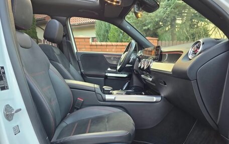 Mercedes-Benz GLB, 2022 год, 3 850 000 рублей, 15 фотография