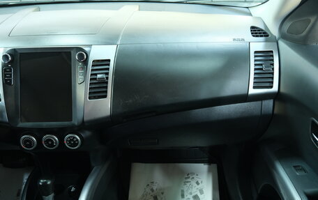 Mitsubishi Outlander III рестайлинг 3, 2008 год, 1 349 000 рублей, 18 фотография