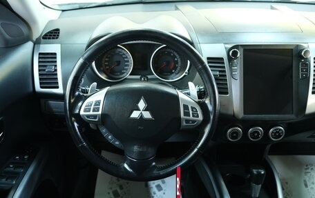 Mitsubishi Outlander III рестайлинг 3, 2008 год, 1 349 000 рублей, 12 фотография