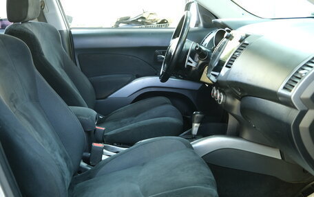 Mitsubishi Outlander III рестайлинг 3, 2008 год, 1 349 000 рублей, 20 фотография