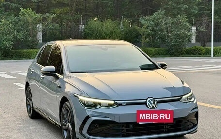 Volkswagen Golf VIII, 2022 год, 2 200 000 рублей, 3 фотография