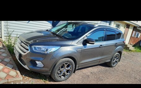 Ford Kuga III, 2018 год, 1 900 000 рублей, 1 фотография