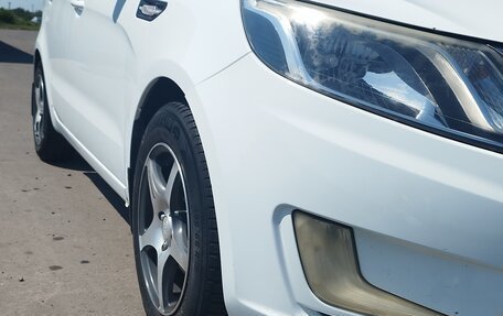 KIA Rio III рестайлинг, 2013 год, 830 000 рублей, 10 фотография