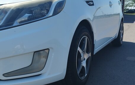 KIA Rio III рестайлинг, 2013 год, 830 000 рублей, 9 фотография