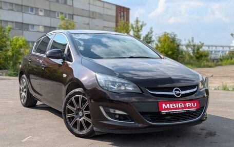 Opel Astra OPC J, 2014 год, 940 000 рублей, 5 фотография